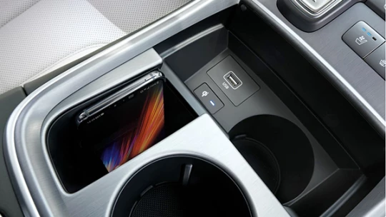 hyundai-santa-fe-design-46.jpg?w=540&h=304&fm=webp&s=2e9b466aba8527e5d10fb92eb2776820