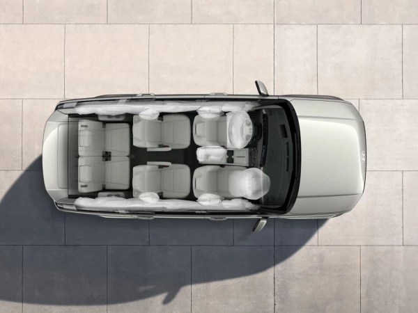 Dix airbags pour une protection de haut niveau.