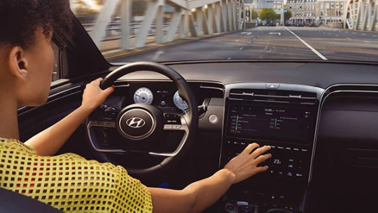 hyundai-tucson-carousel-5.jpg?w=540&h=304&fm=webp&s=e6b8c4fc04c0b98a602be53bfafd4dc4